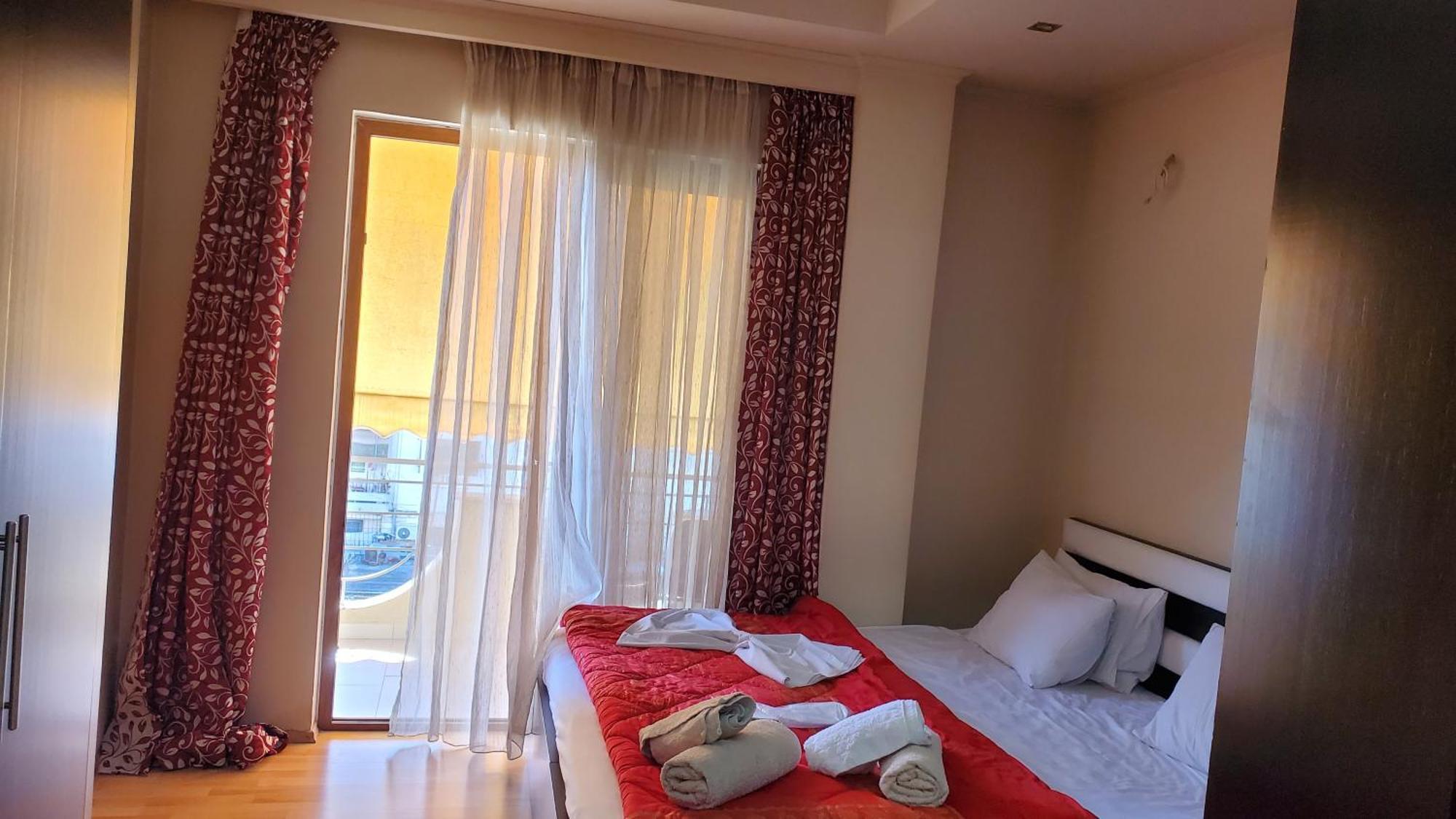Hotel Shehu Gjirokastër Extérieur photo