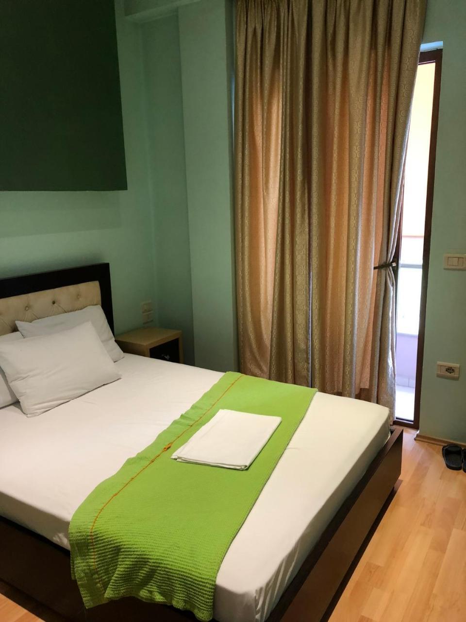 Hotel Shehu Gjirokastër Extérieur photo
